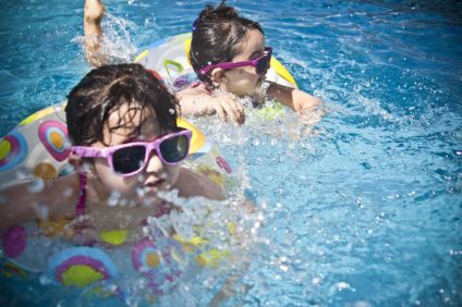 Piscina in giardino: ecco a cosa assolutamente fare attenzione